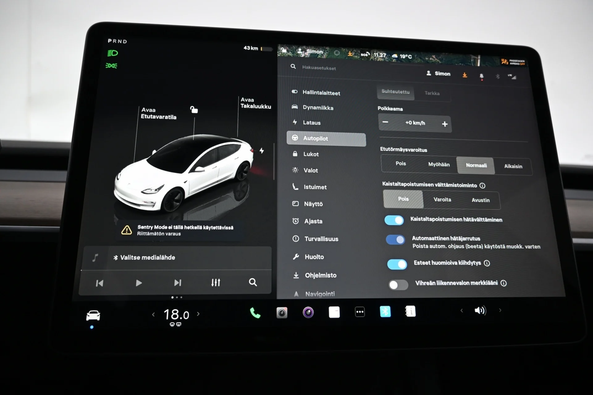 Car Image - 140MBpQPjLUu94iEeTkHE2