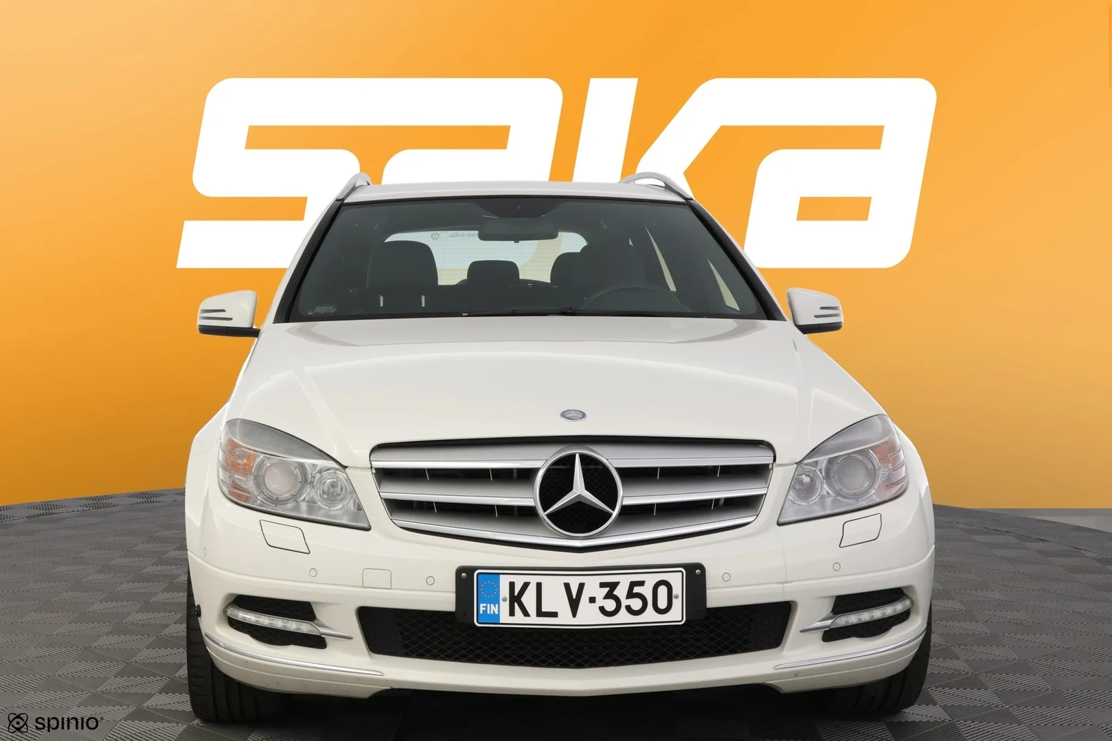 Car Image - 1xL7om33UZkhGvR2Ei6fII
