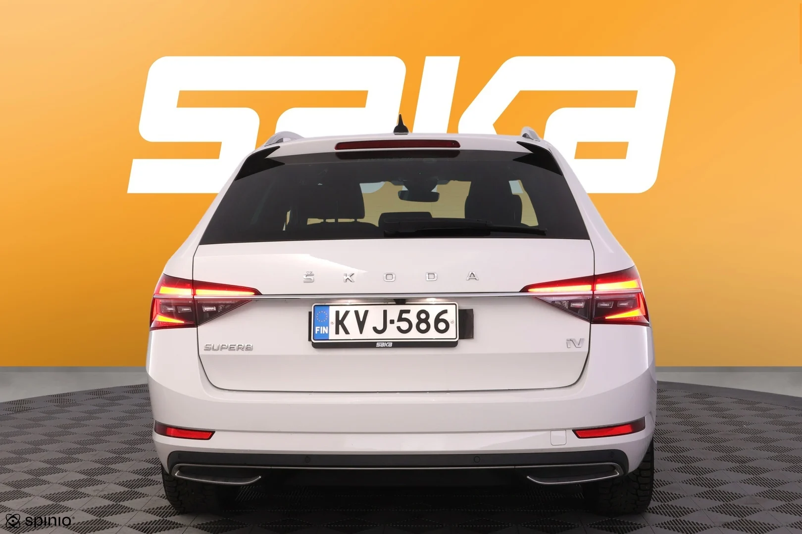 Car Image - 1JFwhLFU8J4lS9lQuDmFN9