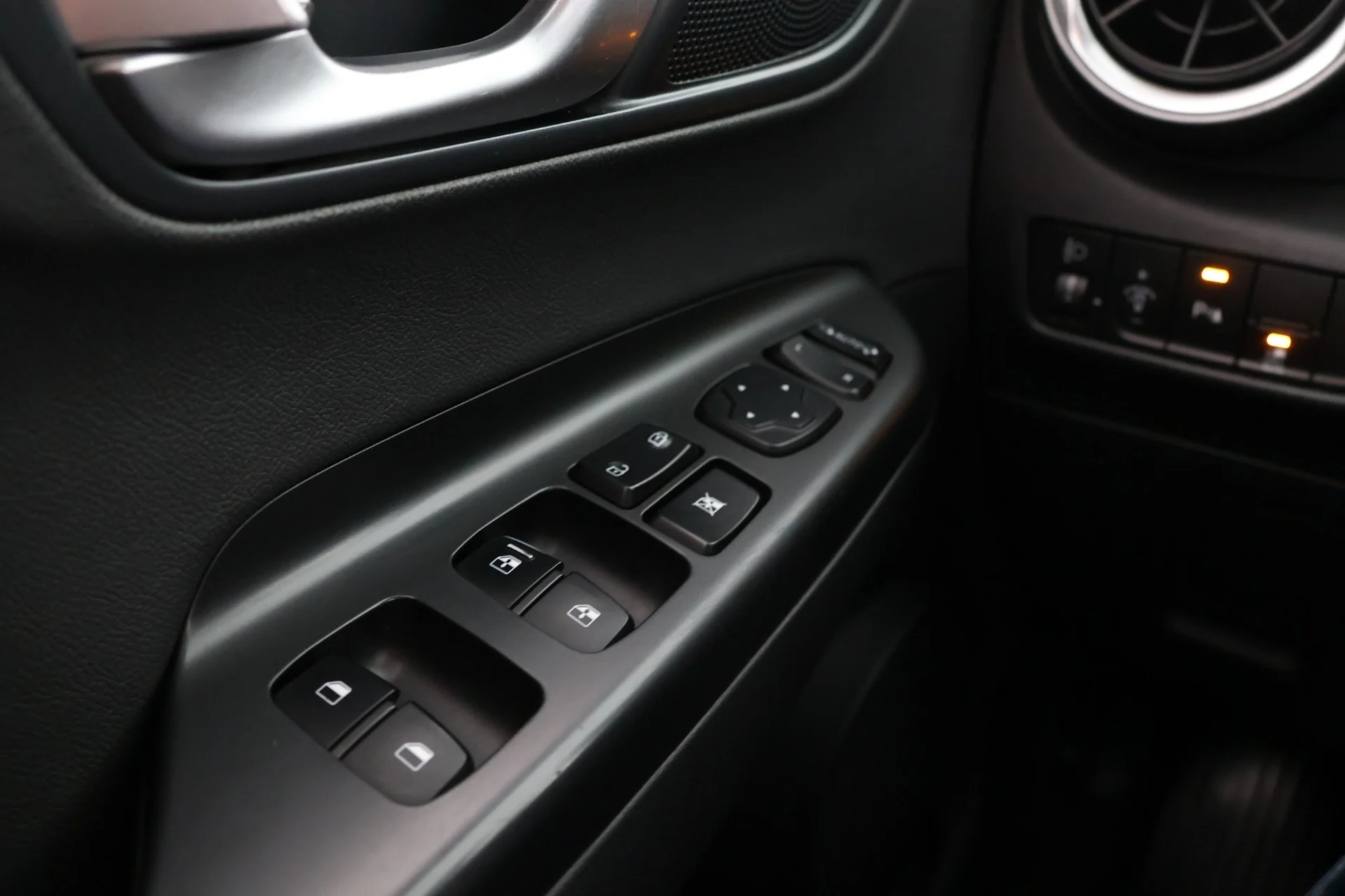 Car Image - 7FaCfaXVxM7KGE1ueGig7V