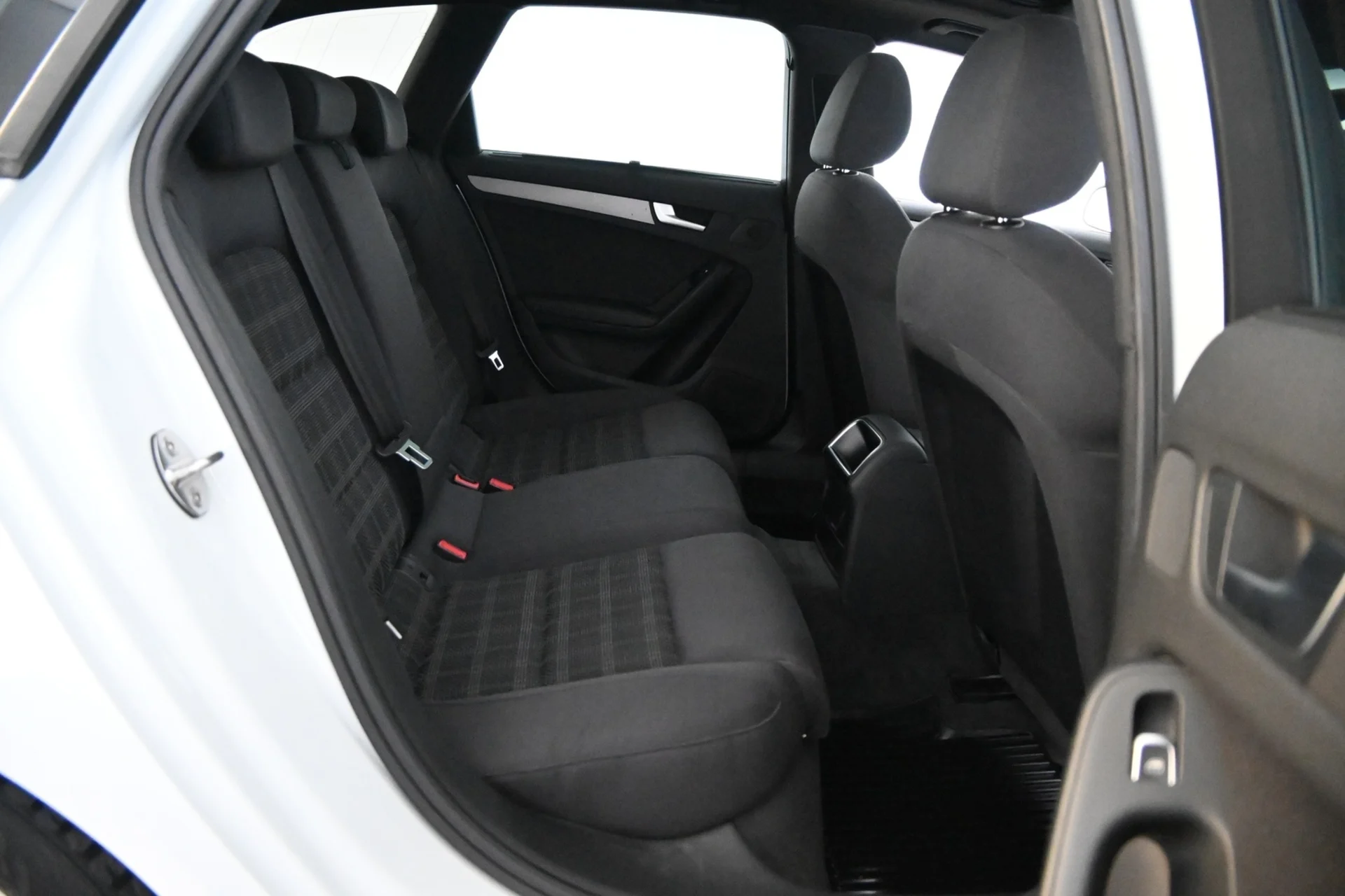 Car Image - 7xVWOFToPSLzoKzYMGRqww