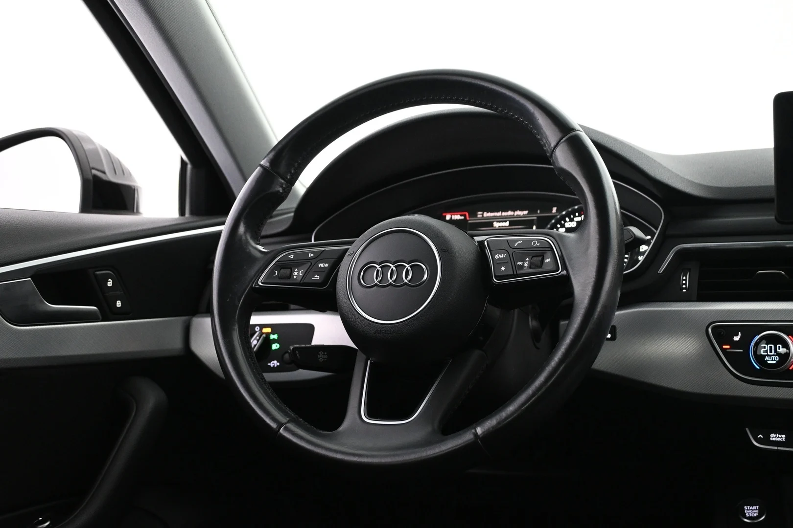 Car Image - 2Jcz7NfsbF37dwvrrnmKpz