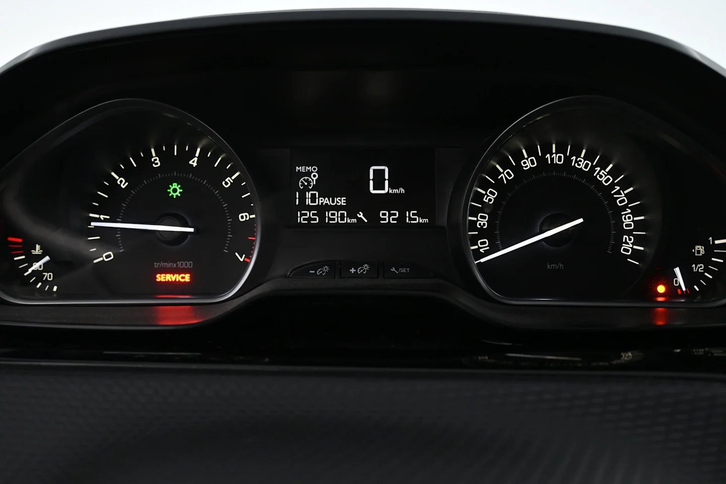 Car Image - 17a8QTGEnIUkFN3OHgB3Xd