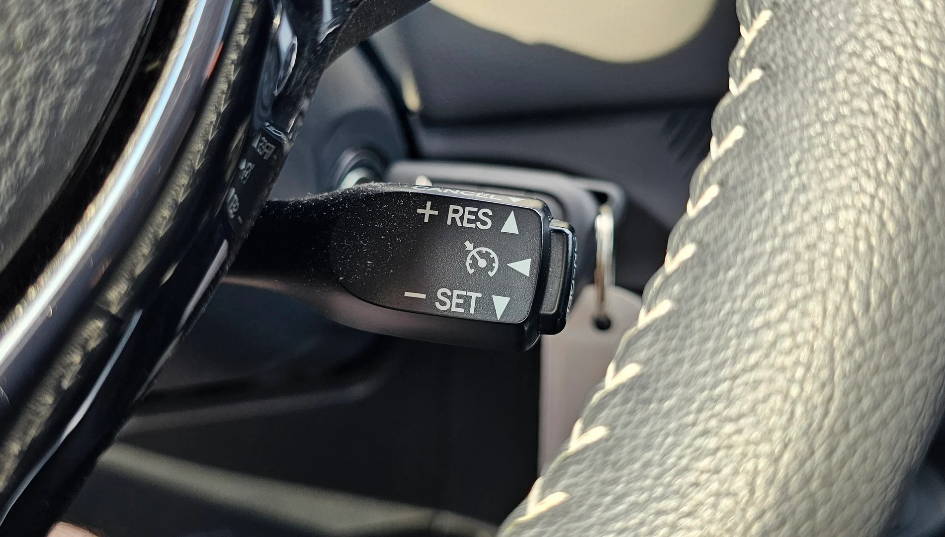 Car Image - 2OUswqBnlOaacyvxKYoU8t