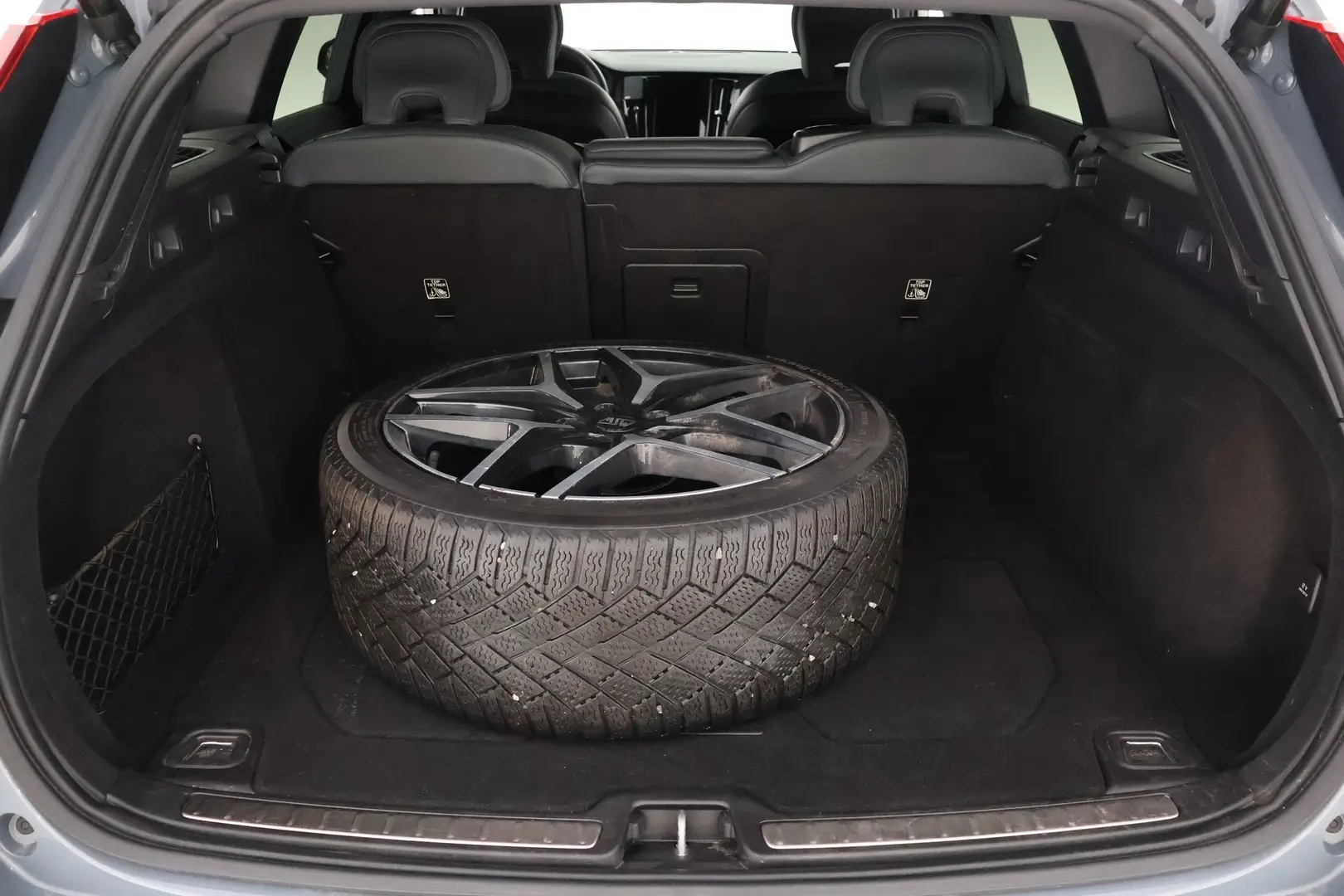 Car Image - 5rOxuaS5S7bk2Qz5pUrVzq