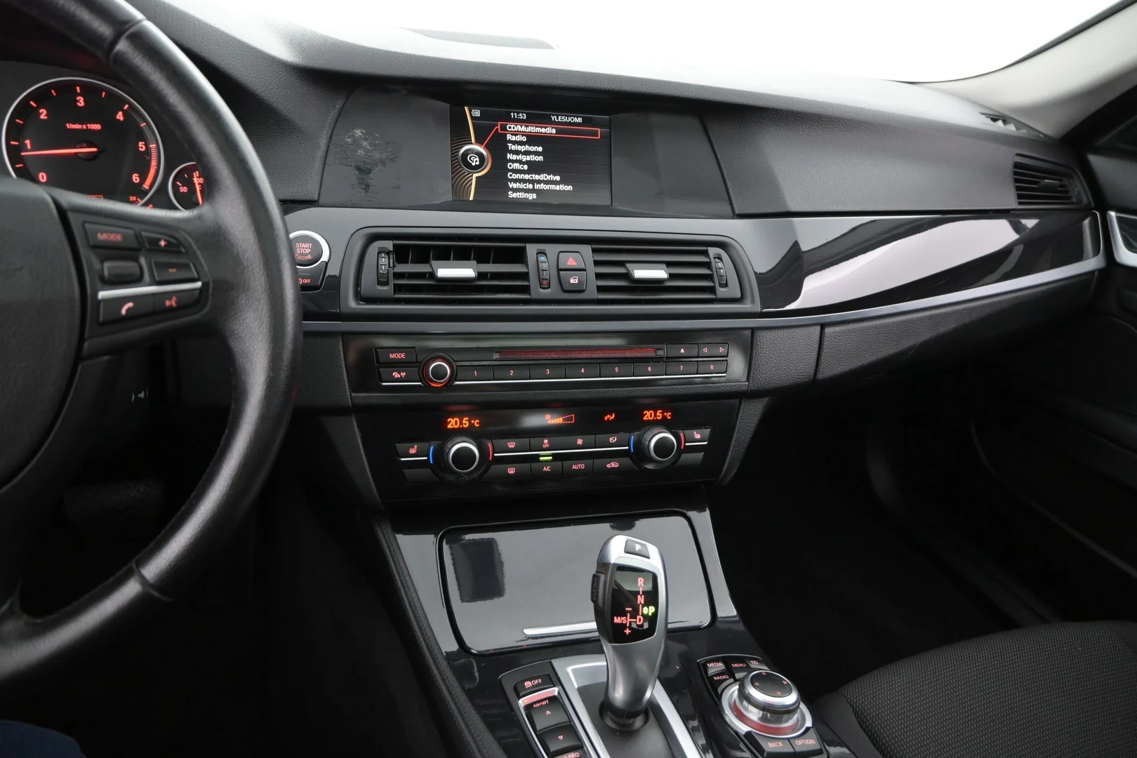 Car Image - 5m7h64mworLUtoMuoSxaGp