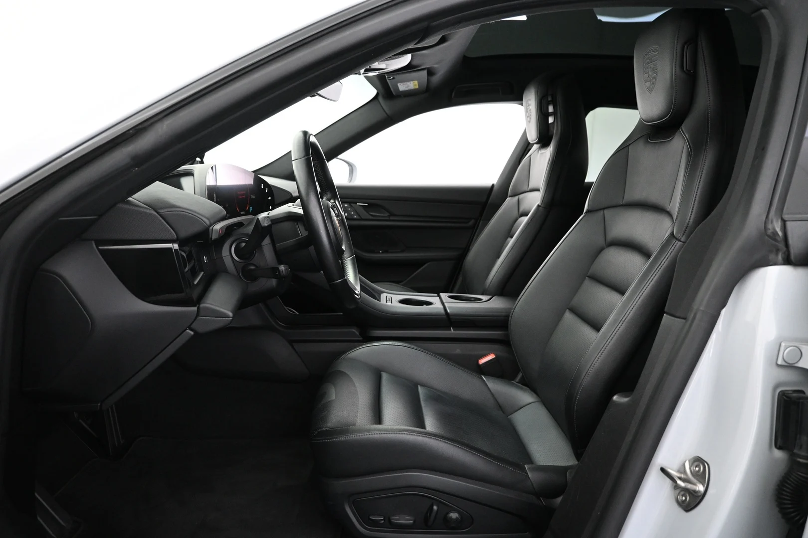 Car Image - 5P6pPpP8TvHTZp5pgV672S