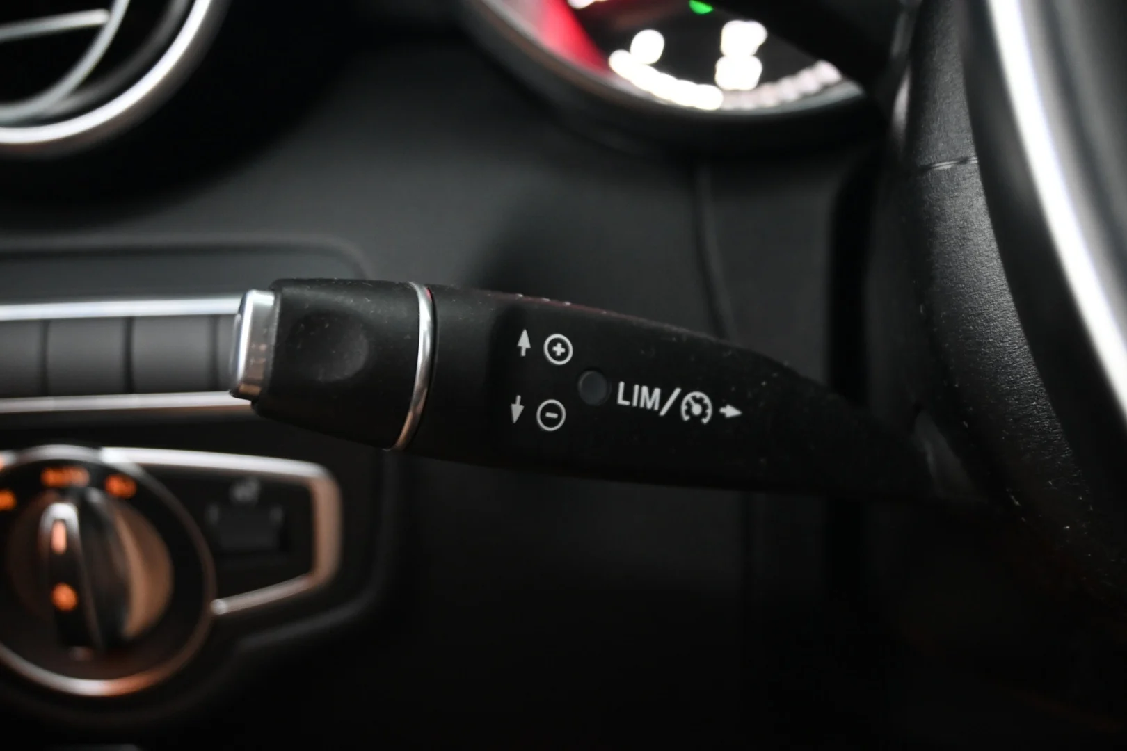 Car Image - 7LNFkVpi1e64AKxoSotI8o