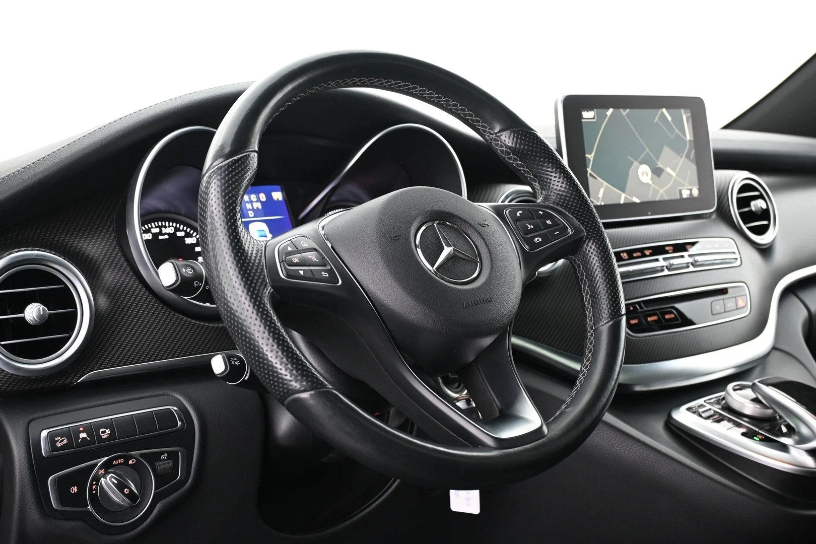 Car Image - 7skbhjry1touGIg4C16vKD