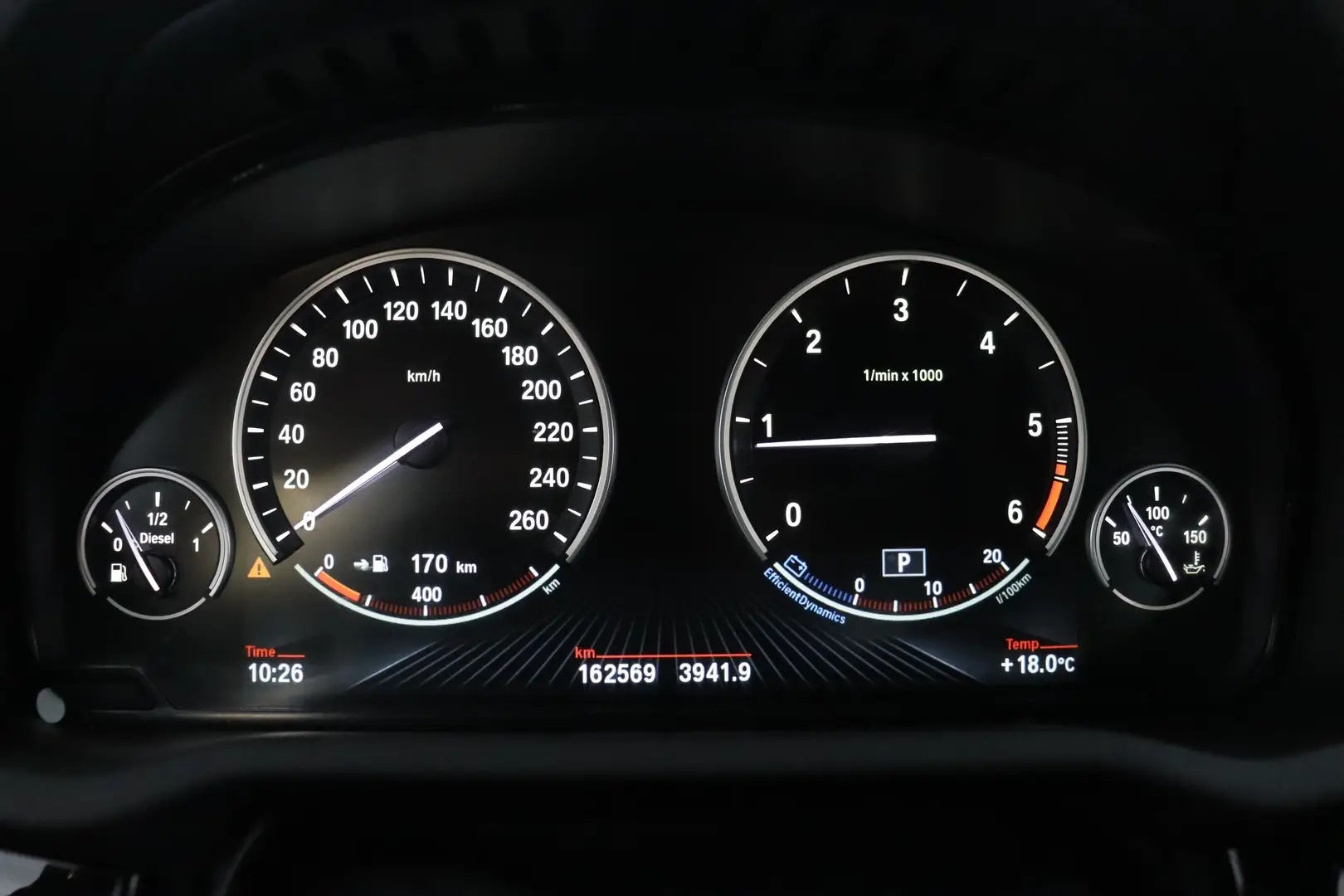 Car Image - 1GCNffRTUn1Xgy9CRracer