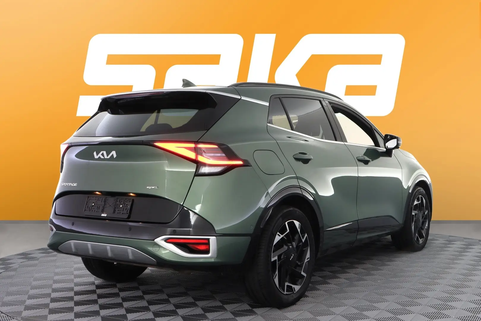 Car Image - 3n8WMBKTQ66eSaPl3DN5s7