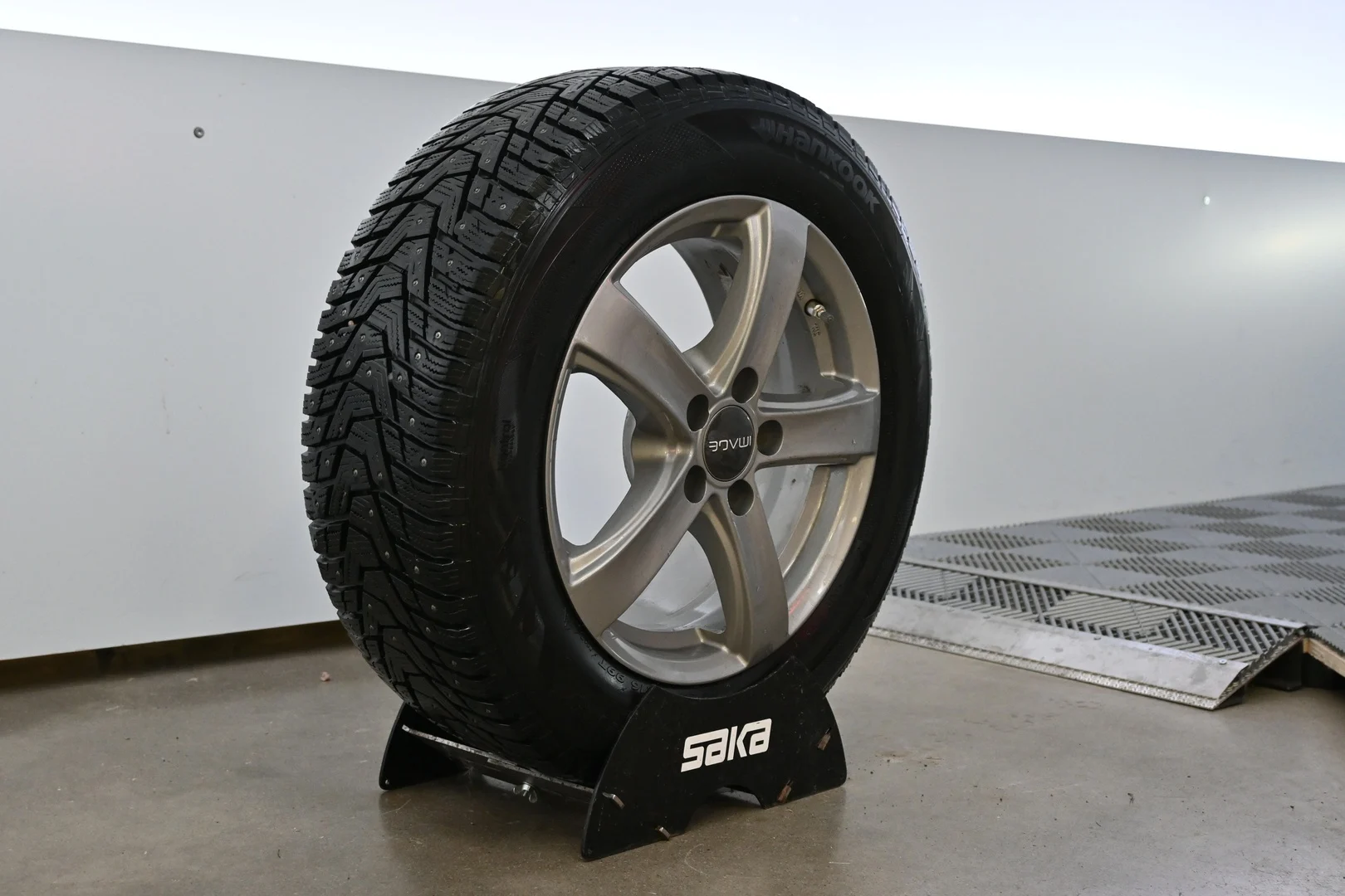 Car Image - 45DTvoiAGSA20WS12nNClK