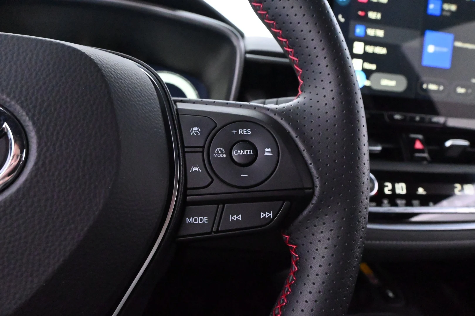 Car Image - 1Lx1Y72VF3r5yUYlL6RI28
