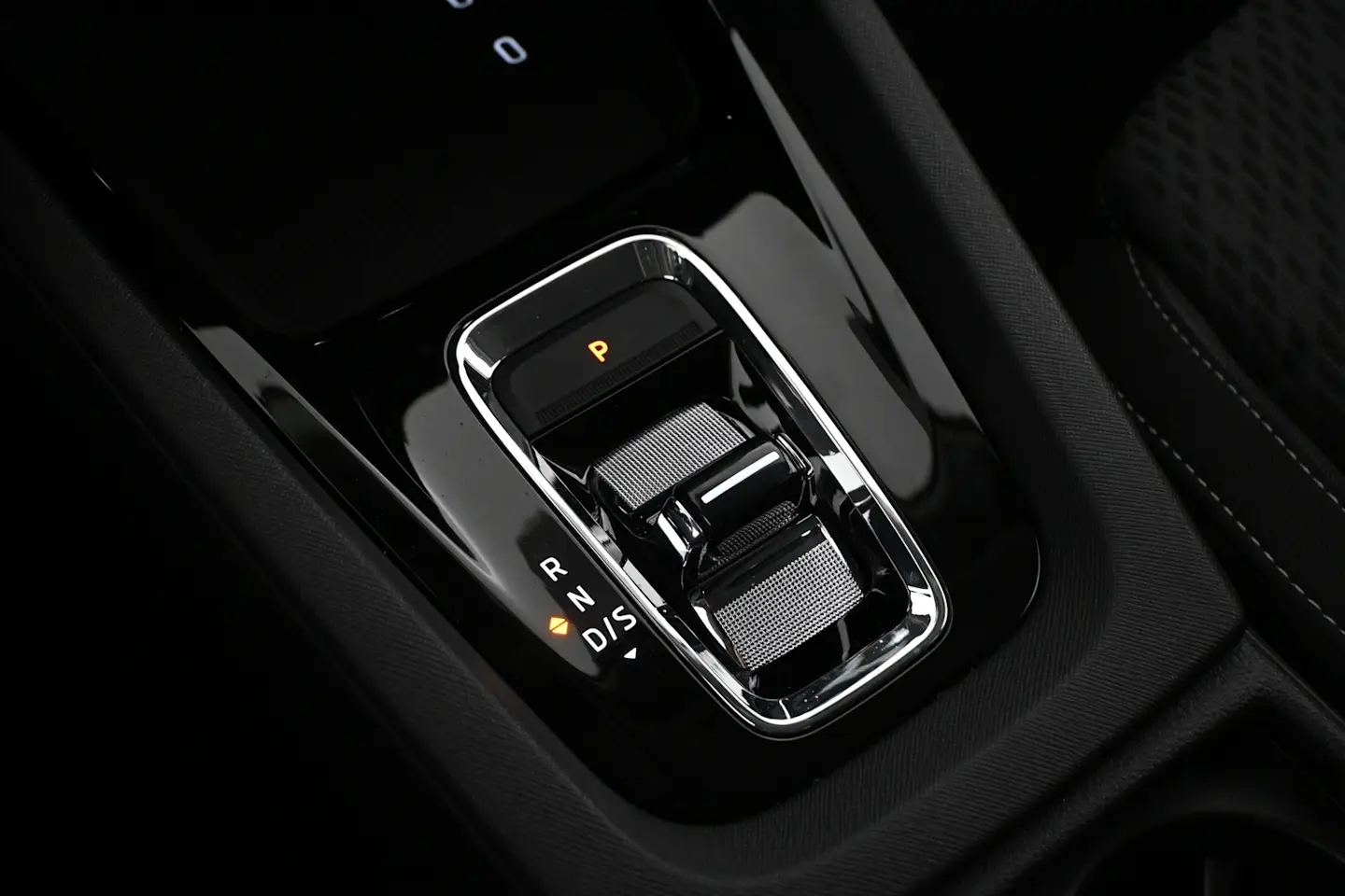 Car Image - 4y2LywpNCdKCBHrTzgkqak