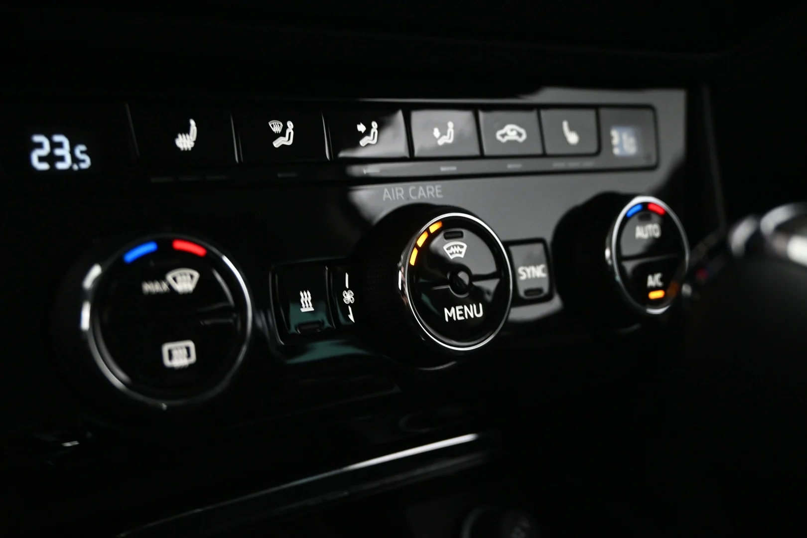 Car Image - 4pcGifHvjQoyo8zvudFfIZ