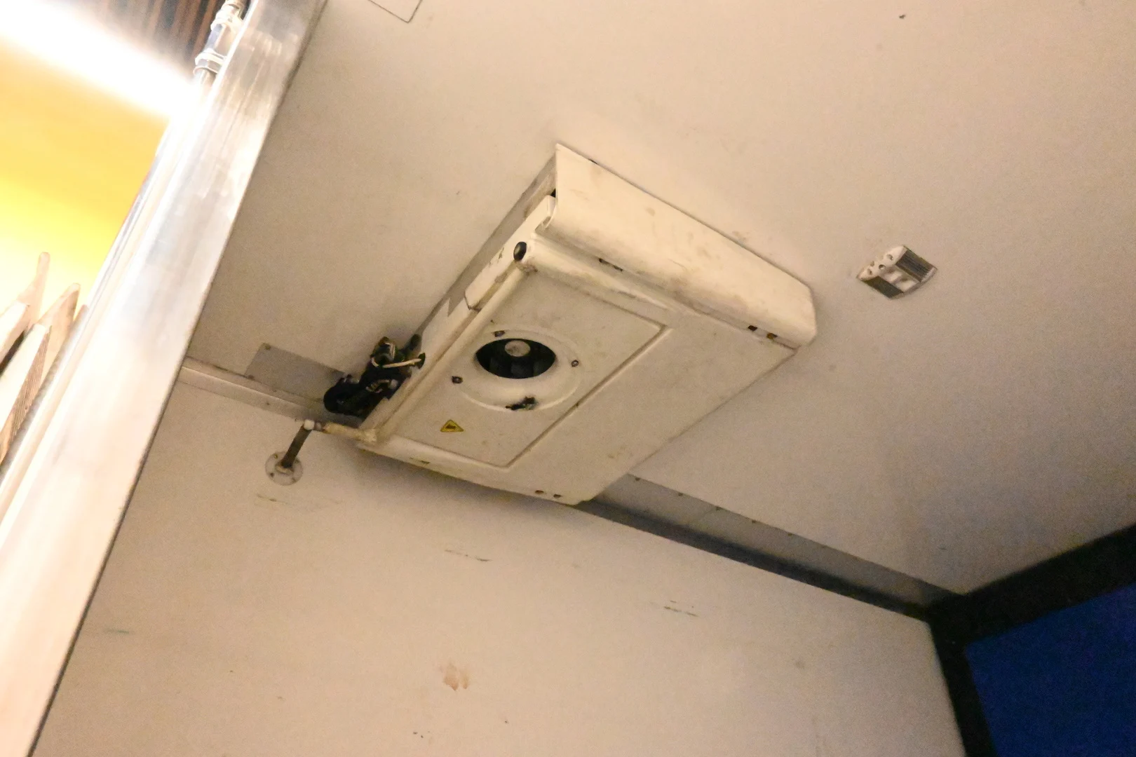 Car Image - 120qrQi3wo9xzNHKblIUK5