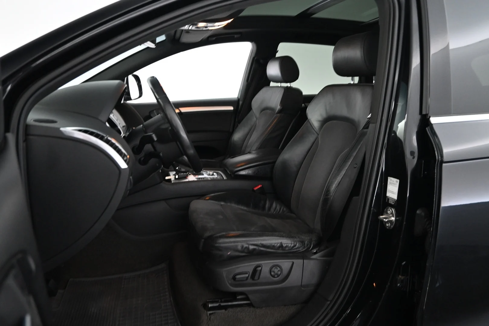 Car Image - 74Sc5vWQf5urXSq2XMDfe5