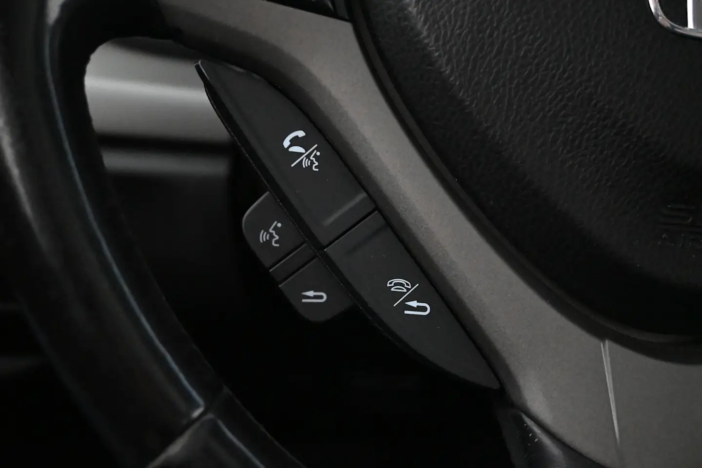 Car Image - 4k7NB2Cdi5NvYmyvvypPX8