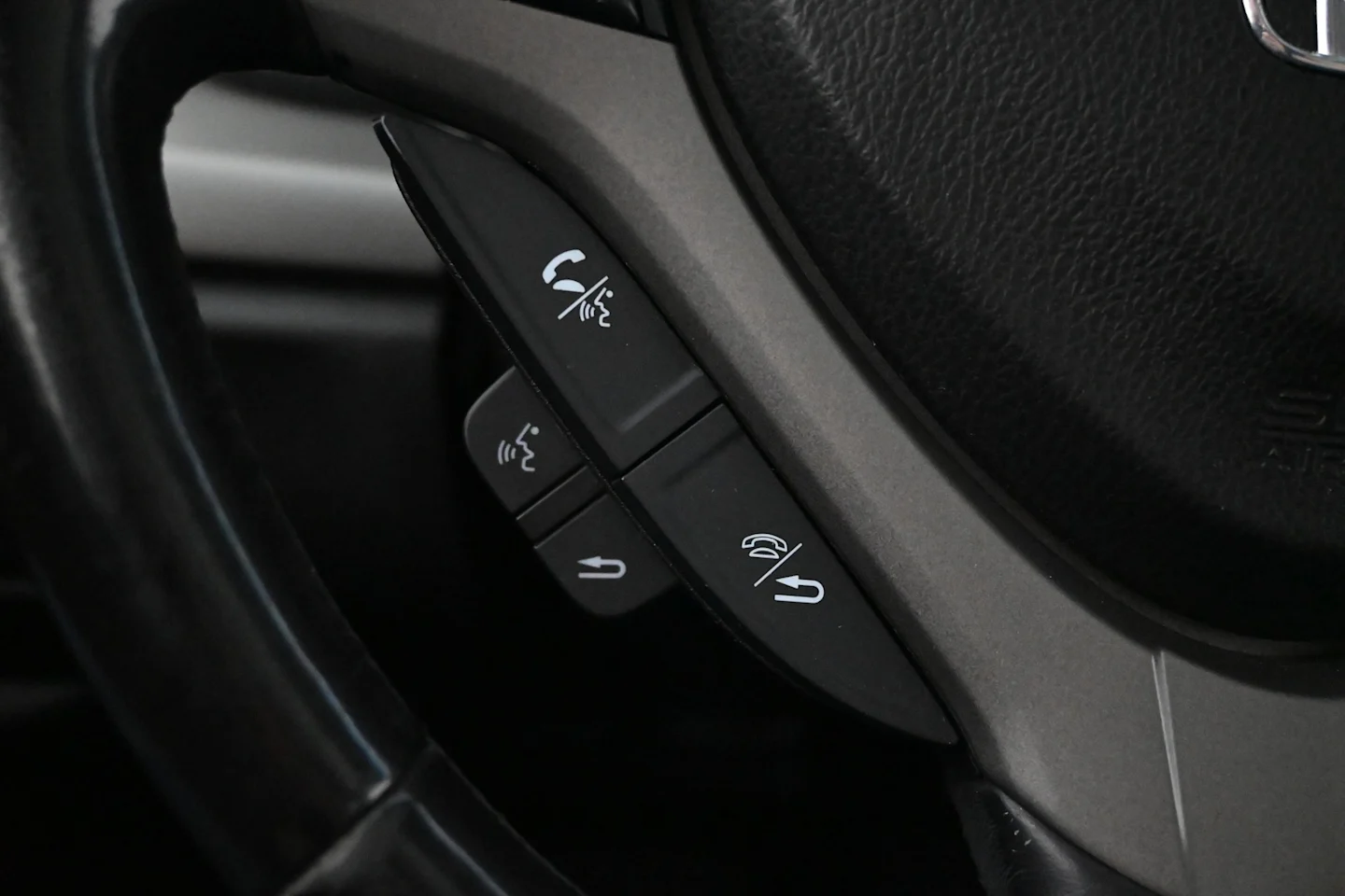 Car Image - 4k7NB2Cdi5NvYmyvvypPX8