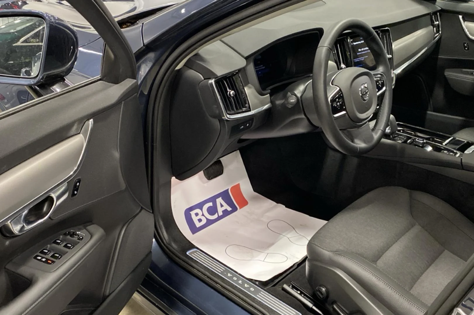 Car Image - 1ui0SnP9hbjuFlygWMbF0K