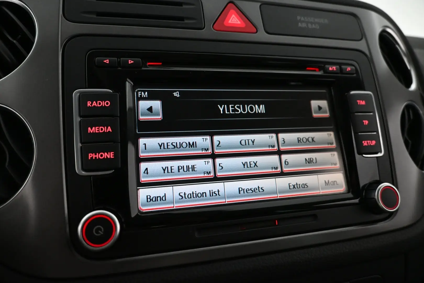 Car Image - 4KEKr0xuxUIpmBJrGd71ip