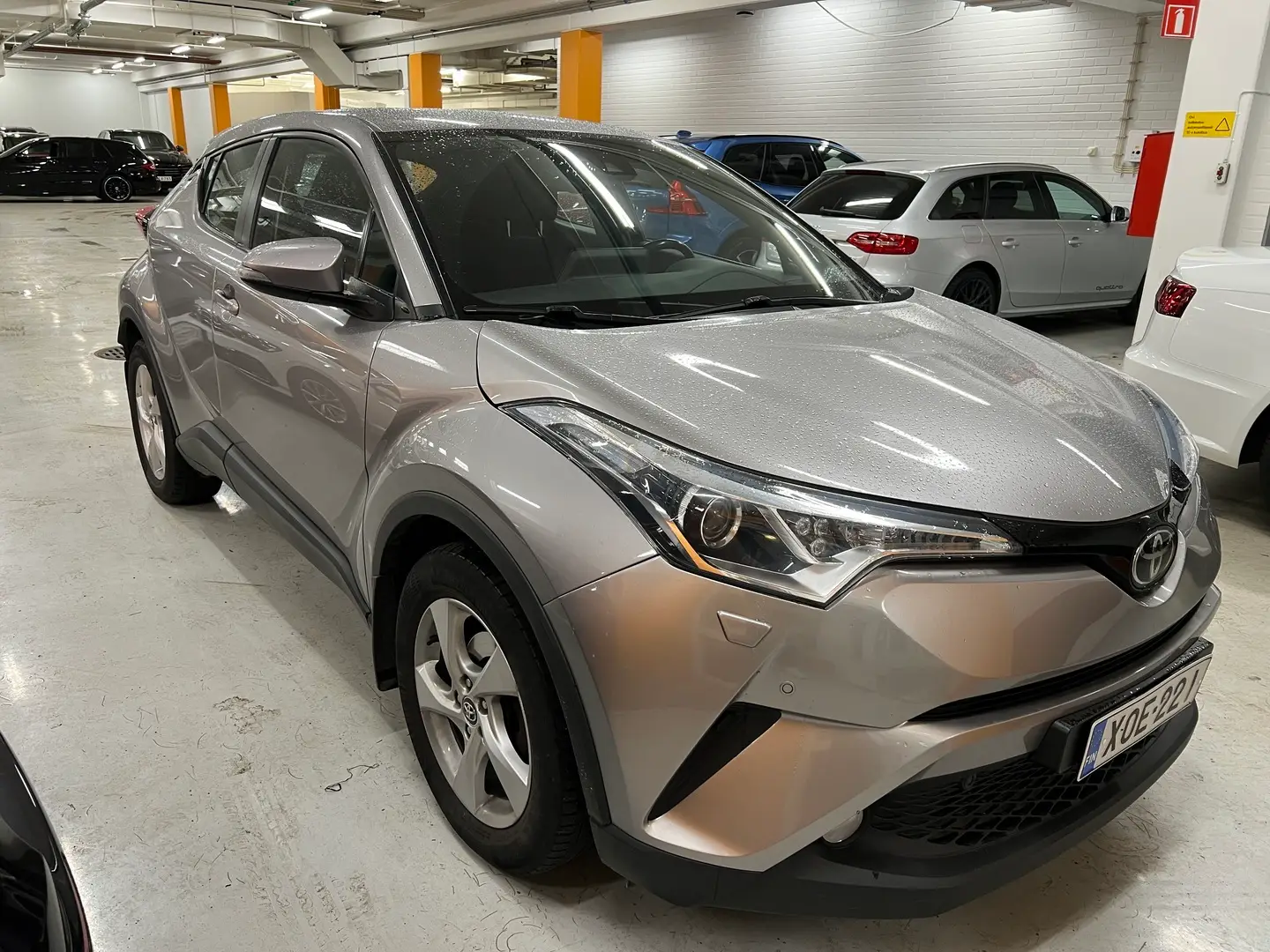 Car Image - 7bPS8hvpXz4S9Gy8nIVcFI
