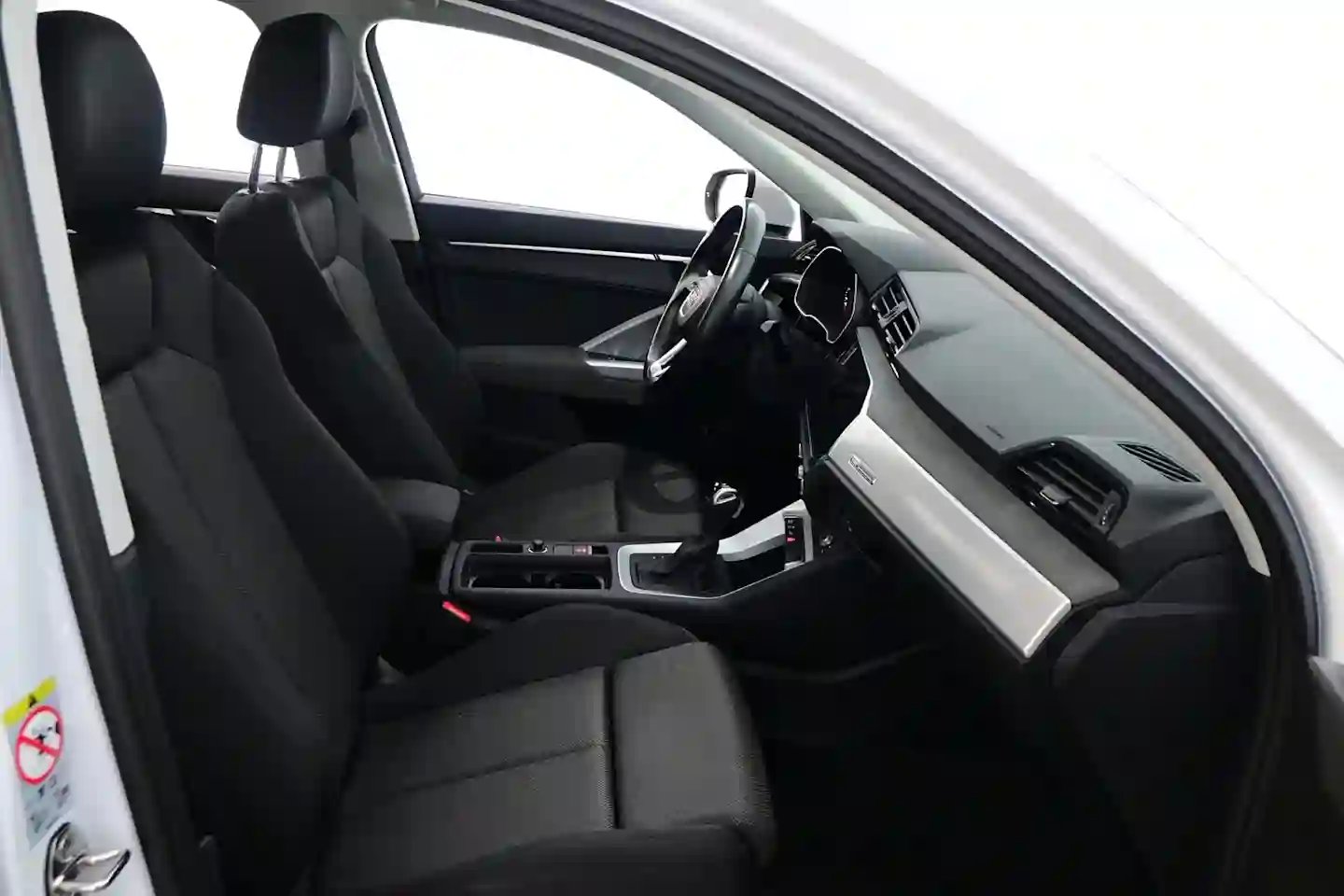 Car Image - vQfdmHOOoWVQu9jTRuYkd