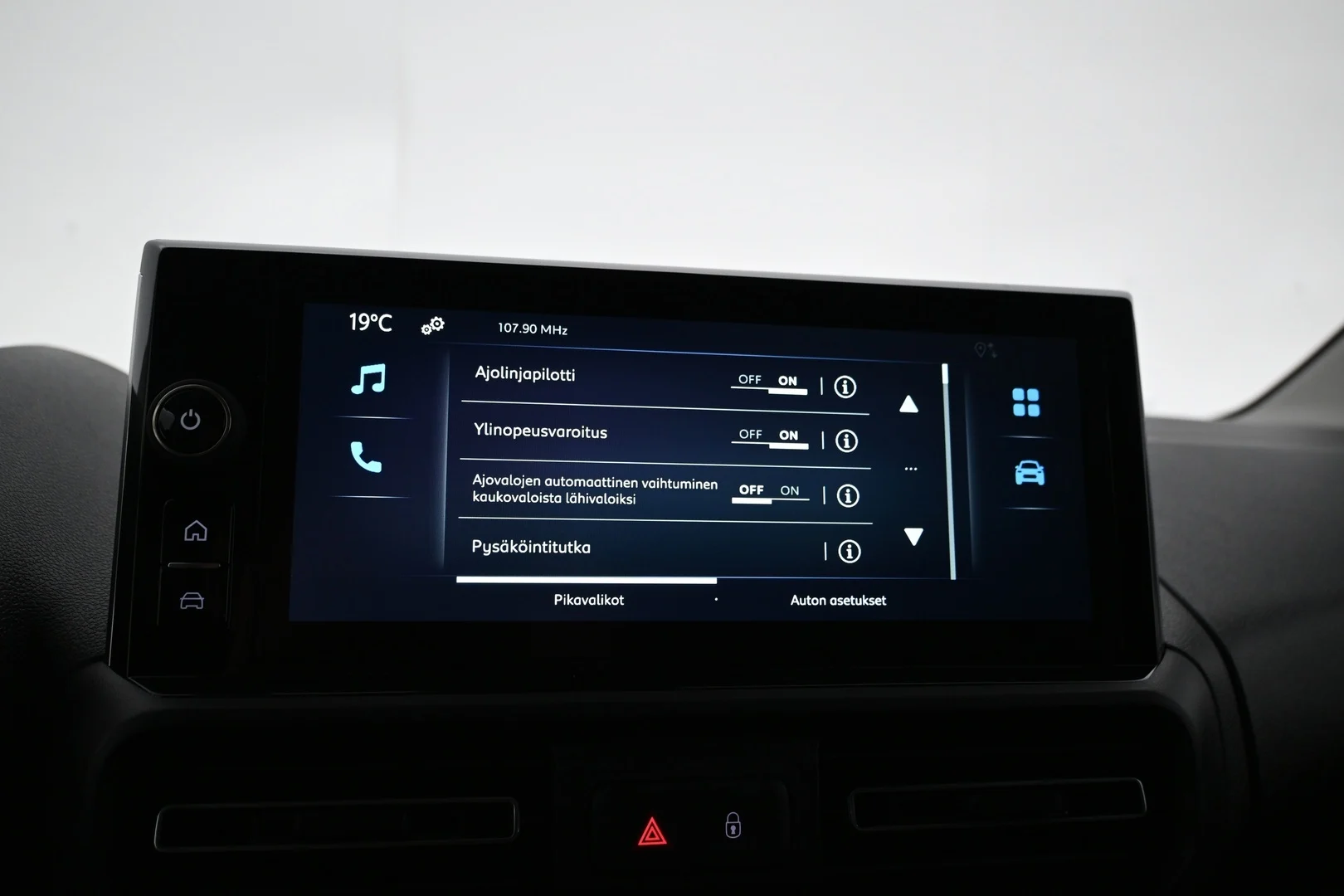 Car Image - fRAlIY0GA5wT83rhCr2aP
