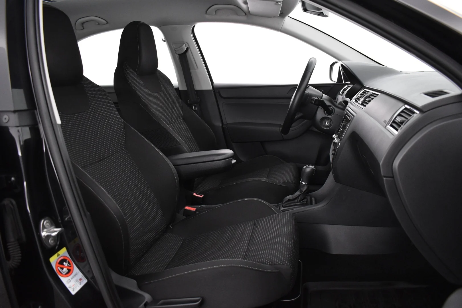 Car Image - 6KvEYadqqgDfPZWpphzTkA