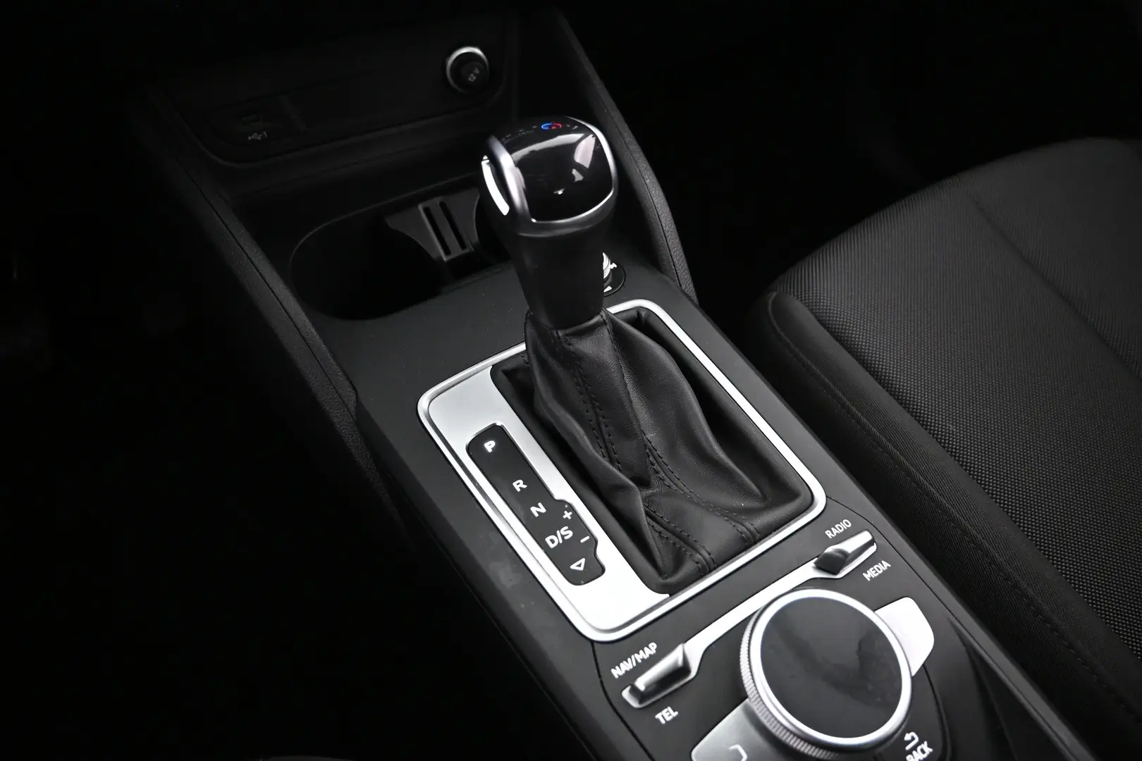 Car Image - 5QgoLNcioxKUQHyGHKXy4b