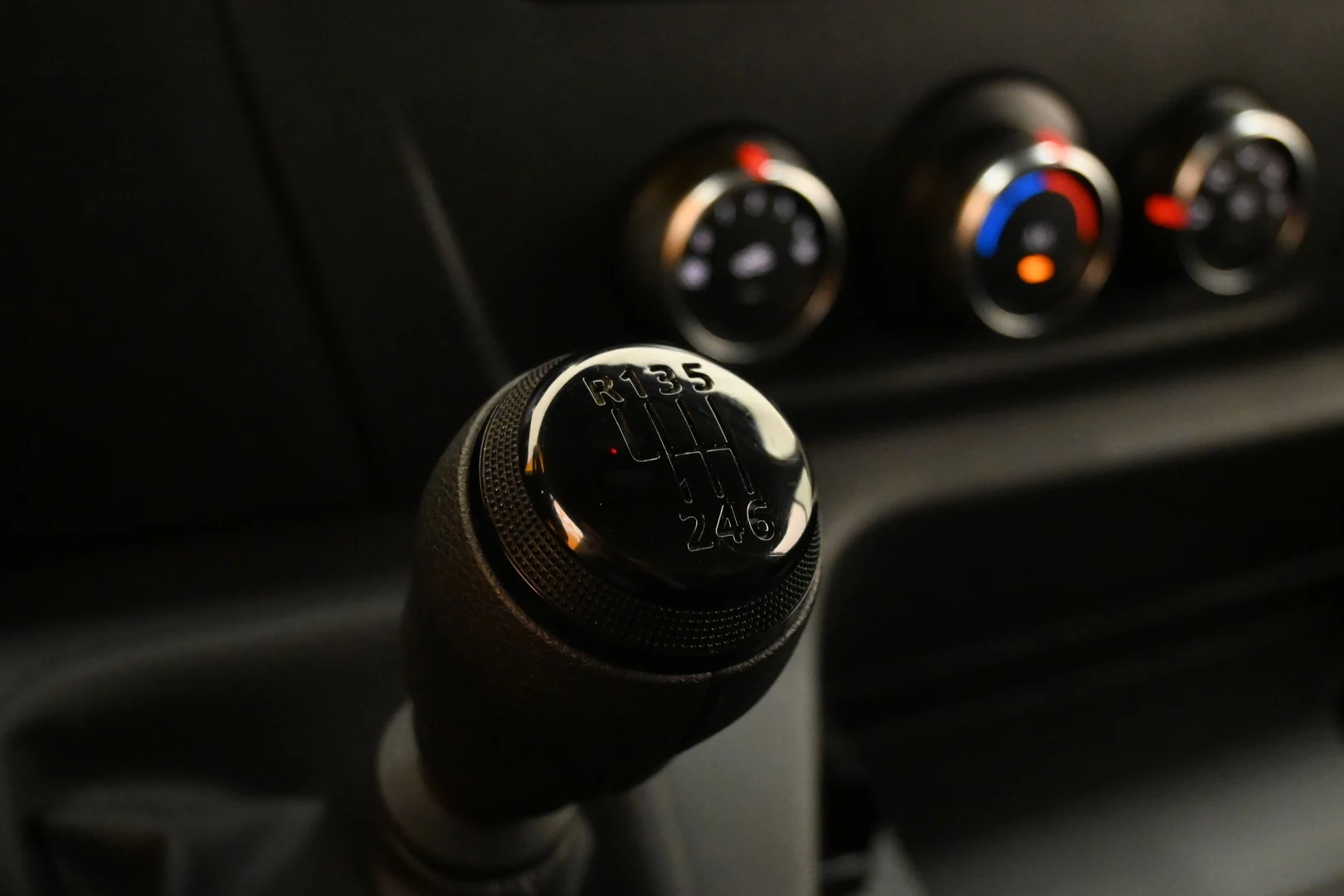 Car Image - 2qIXNSdCXGXkeHk13uRYDm