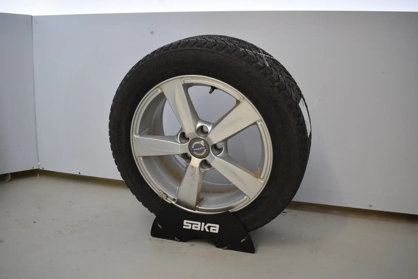 Car Image - 74BR59D8G00Vw0O4zobgDe