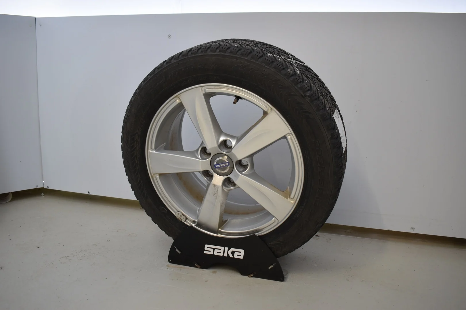 Car Image - 74BR59D8G00Vw0O4zobgDe