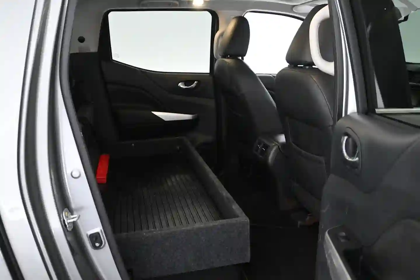Car Image - wHJSPgryk1SH1Feo4sfdJ