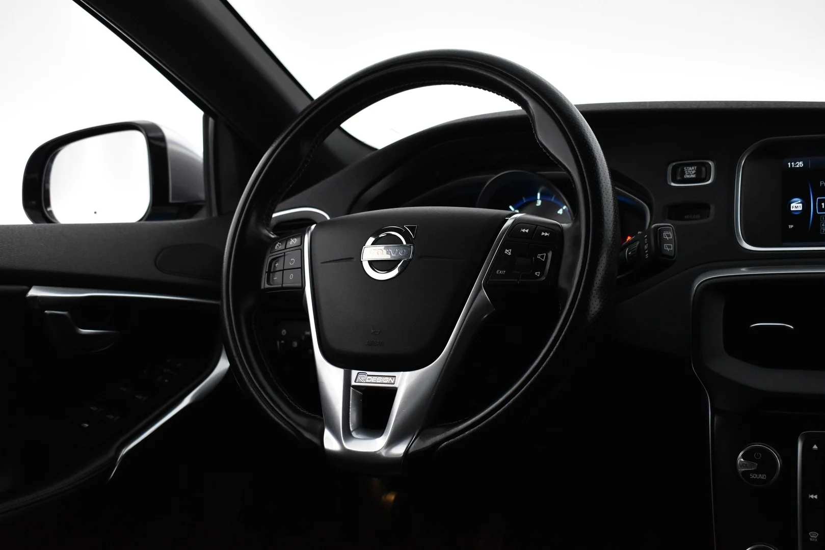 Car Image - 31LzVj7rKD6AEWj1aDaSk3