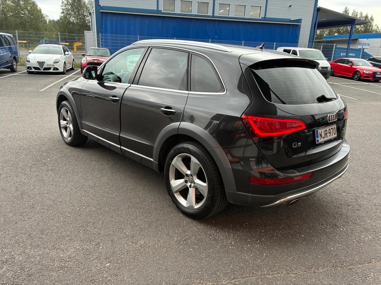 Car Image - 3iew5qnHAfL4snsqv5cJ2s