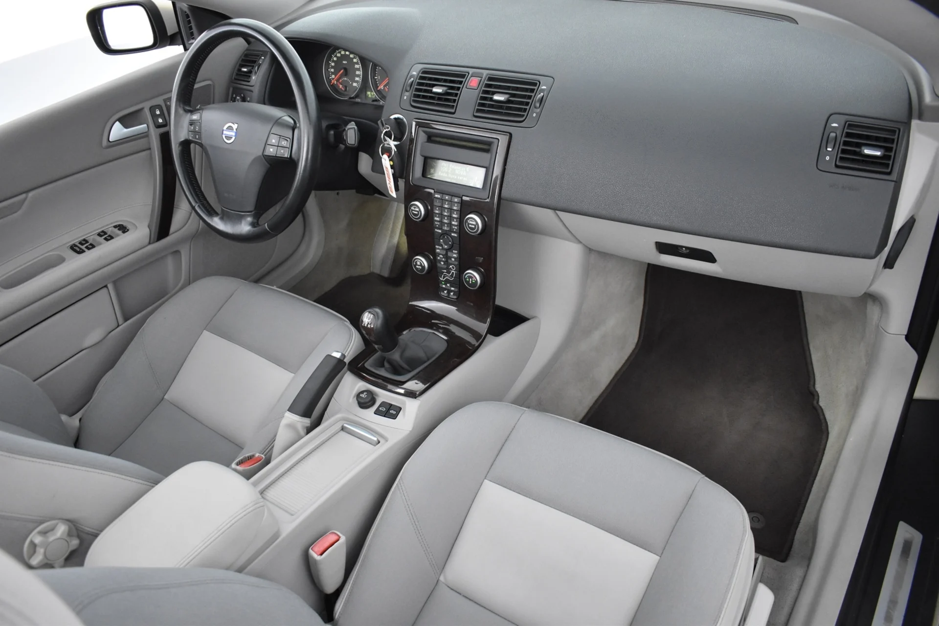 Car Image - 6BC8RX6i3g7Egn7RryPsjl