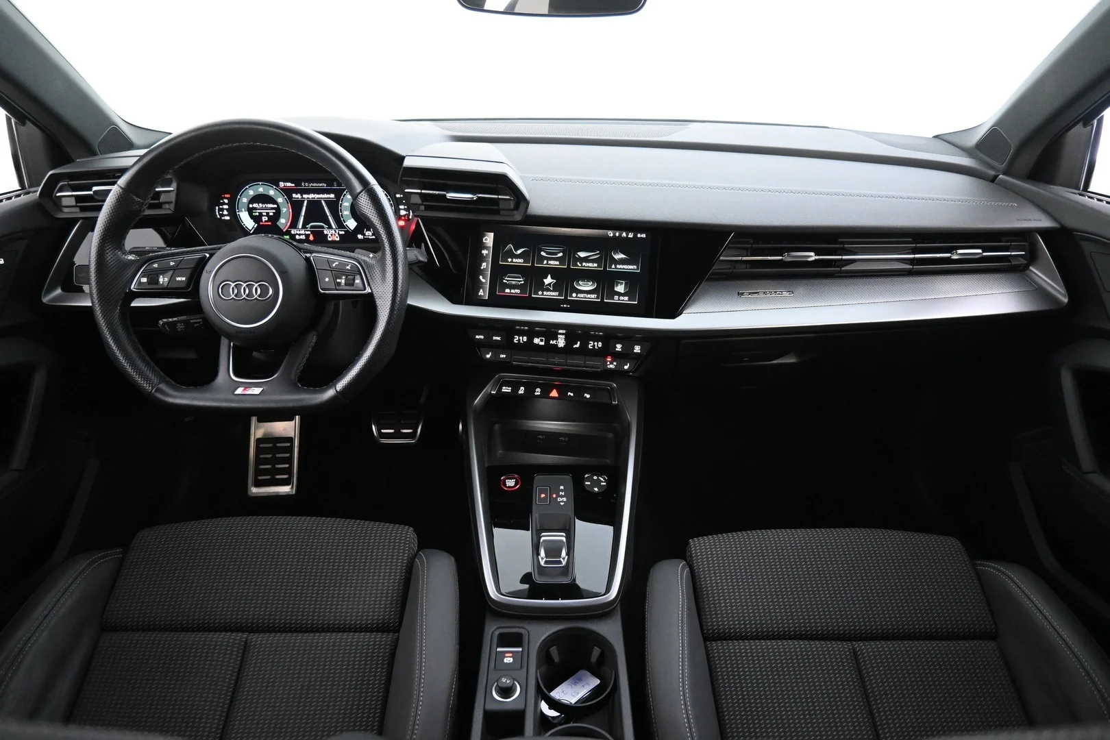 Car Image - 4O17tZu0dqLrTC6OpuGFrO