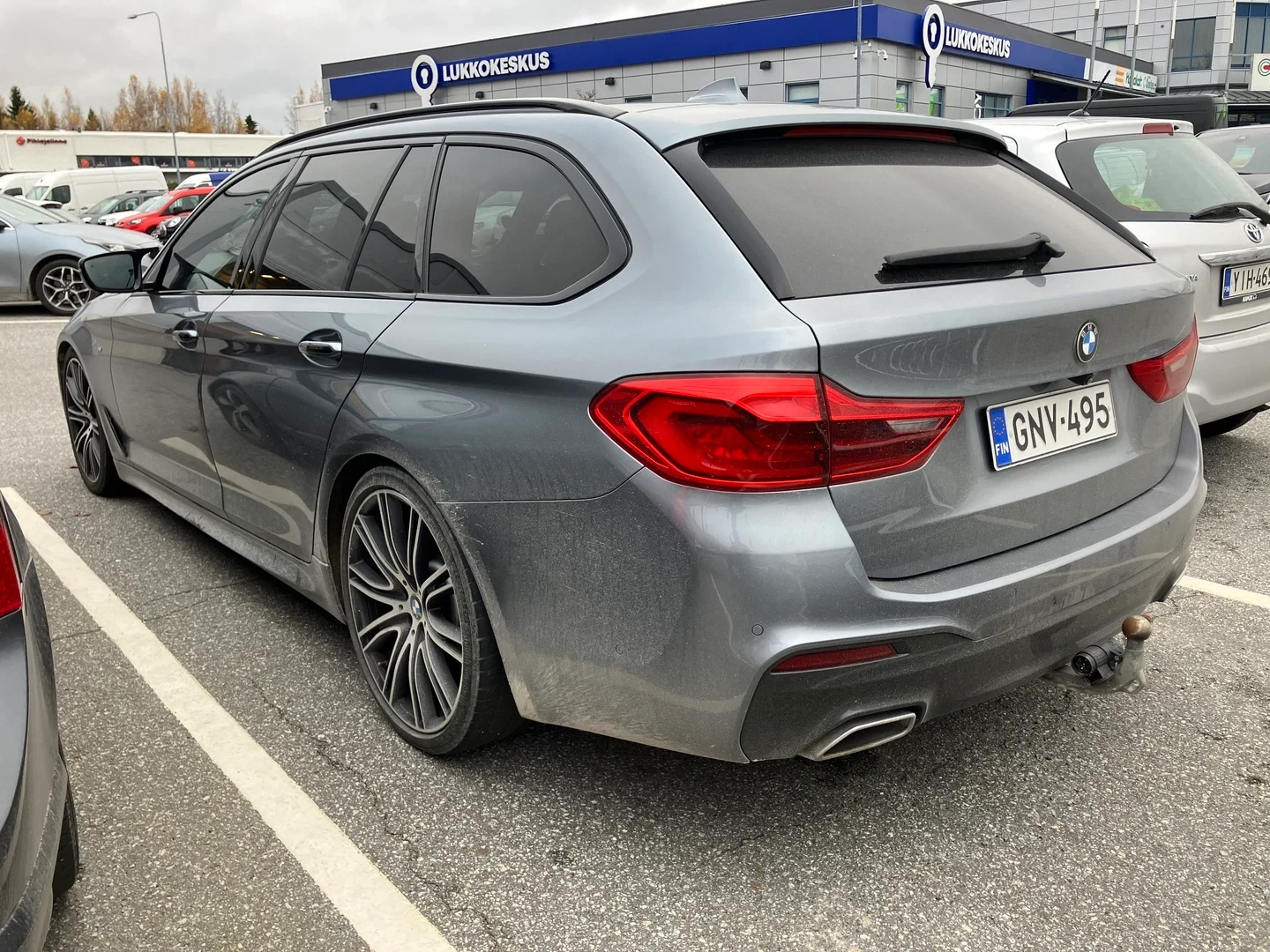 Car Image - 4kGiENkMgYH4vhoLgQuUmg