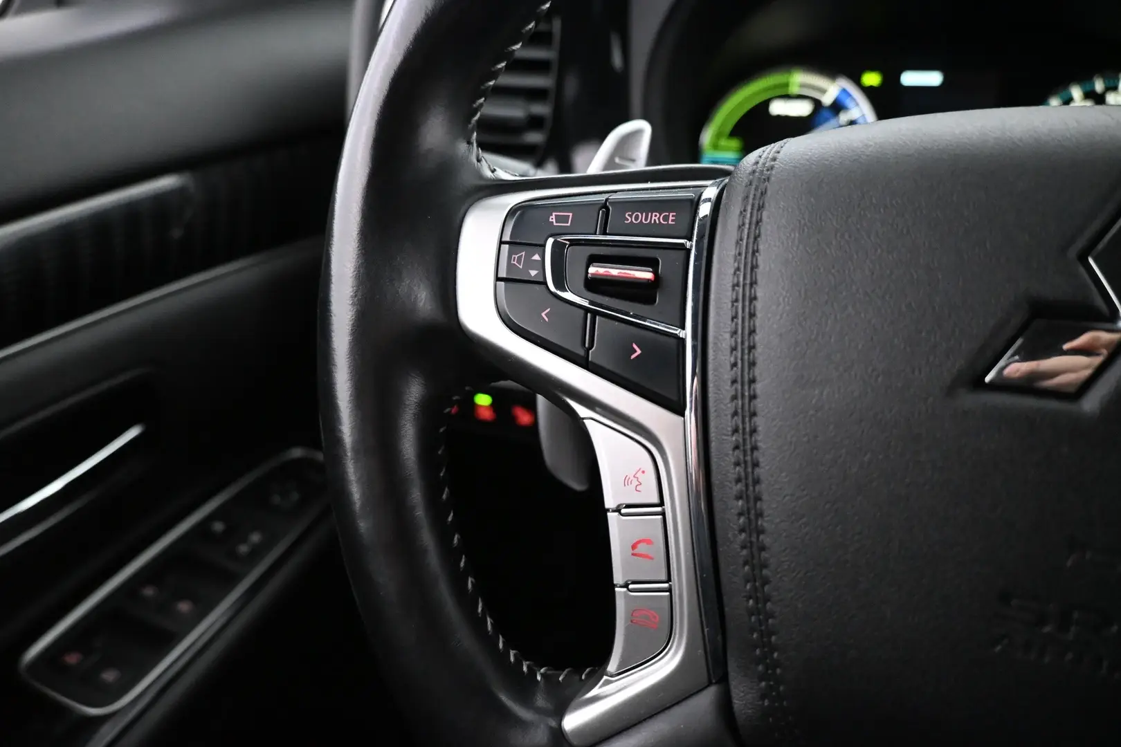 Car Image - 1CsZlqOvwjcoTWQgrQXOaO