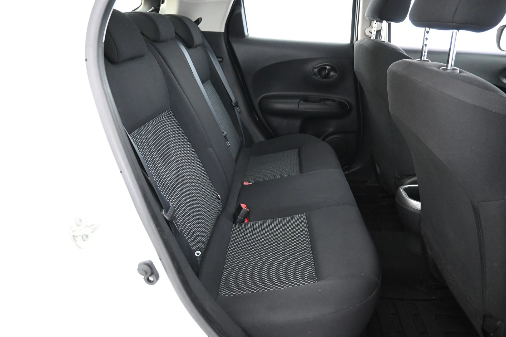 Car Image - 3QoFaLR52WgnYzmqvGaVXq