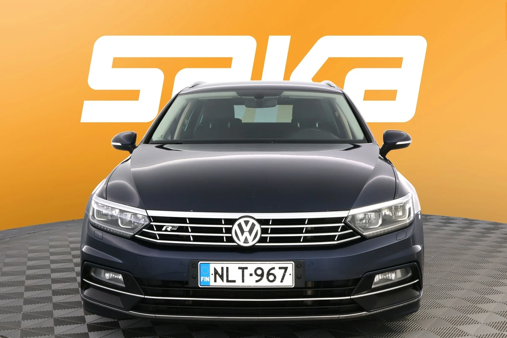 Car Image - 5wxplT5sKTbbz5Ekp2Jpn9