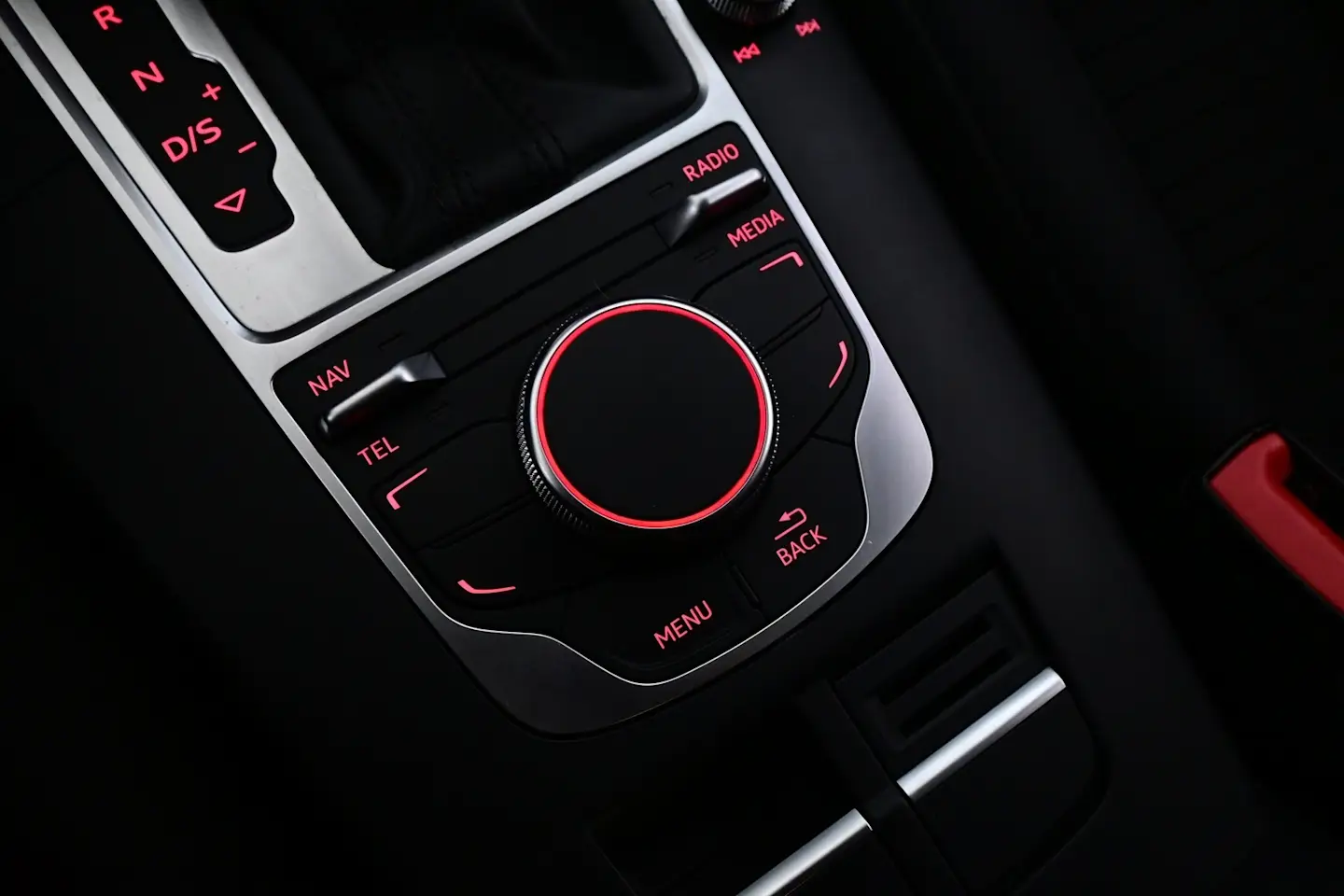Car Image - 34mVSJTSLluSw5lxdEOEtU