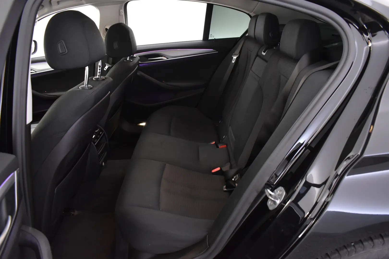 Car Image - 77vaBhMK5gy0RyA2hplSaH