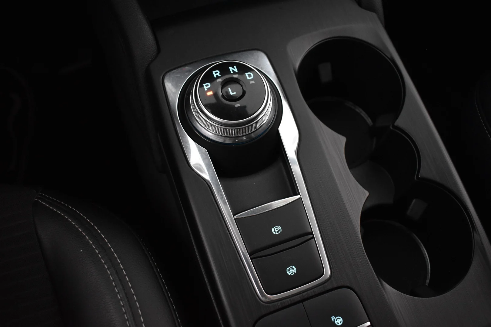 Car Image - 7g9eQ68HpJ1gERHwjiRVJP