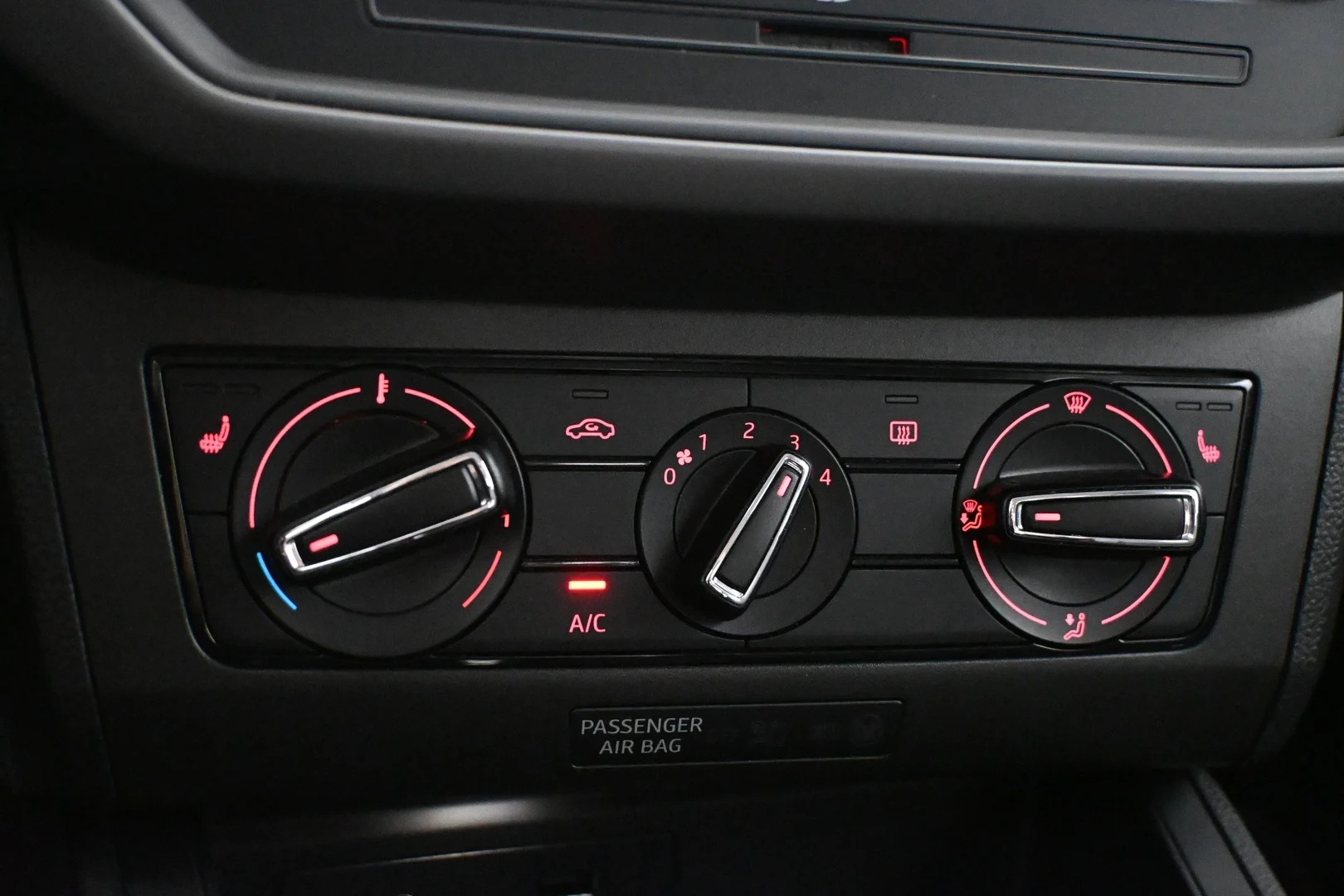 Car Image - 12fLCNFKIjoTV4myTYzTkf