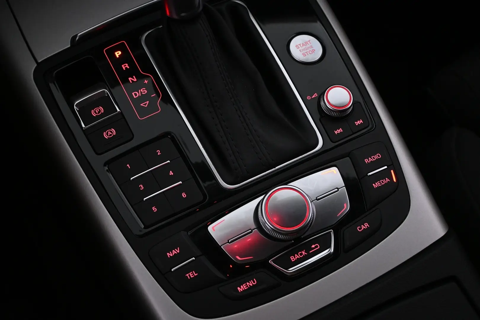 Car Image - 3EiiYGUp6XvJDncb9sjRMa