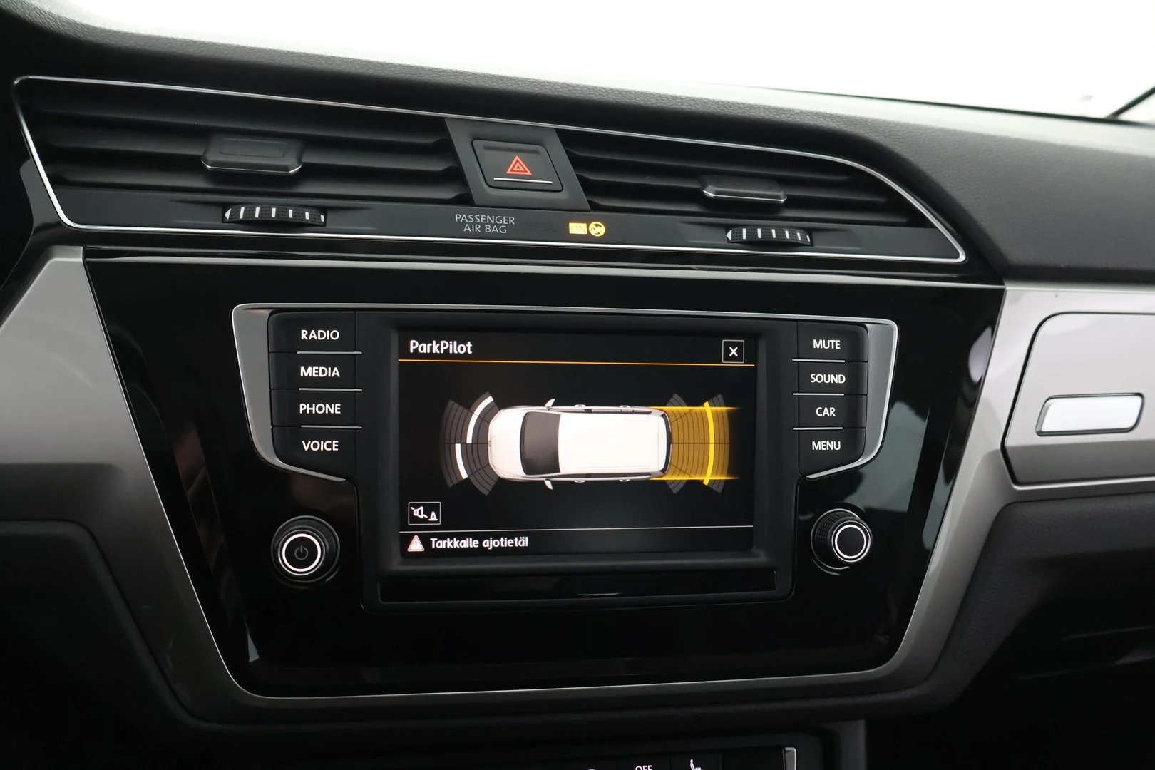 Car Image - 1P26KiwWBu3Xxjz8QFO32N