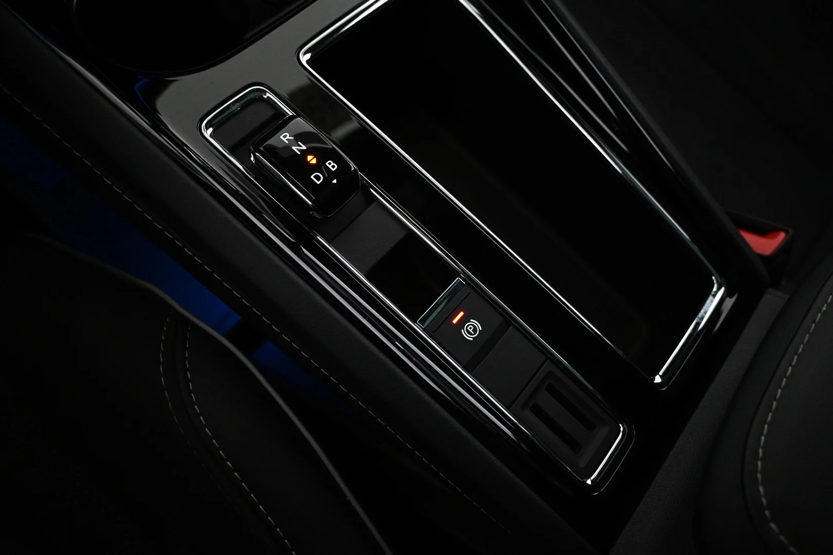 Car Image - 3fuynePDHSBfyC6UtKPadg