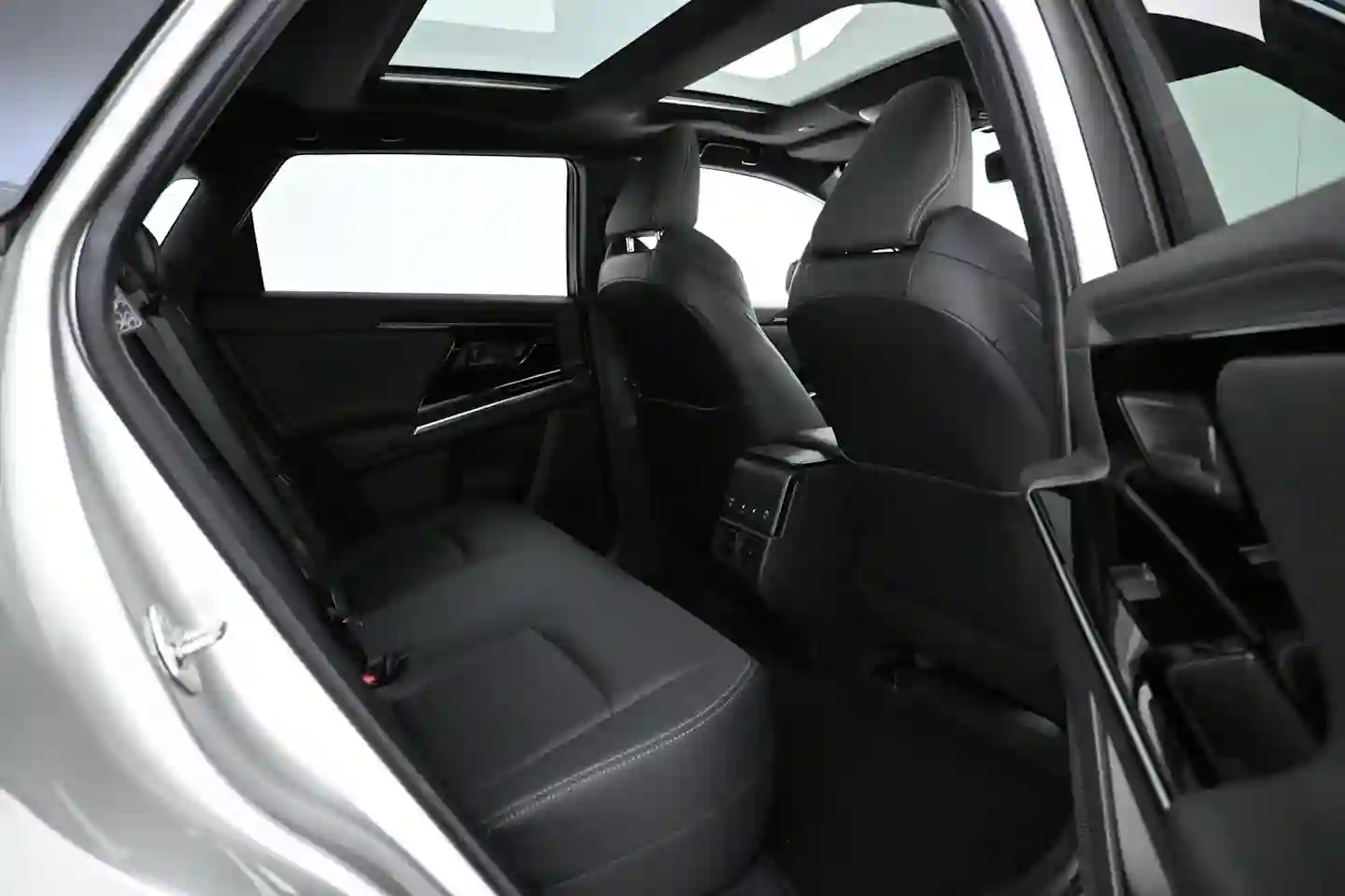 Car Image - 7vFtIUBLPNm46zl6iLtAhk